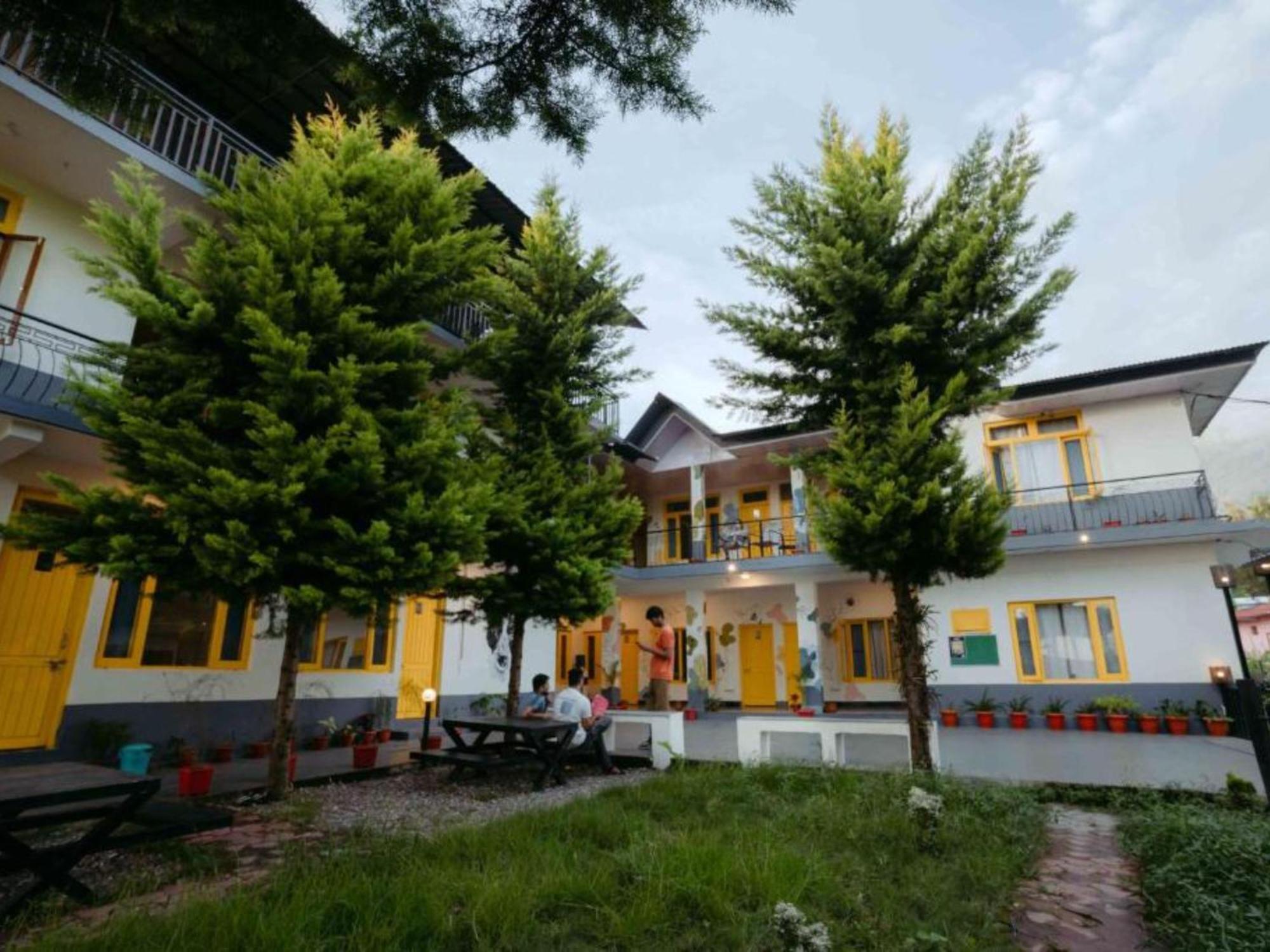 The Hosteller Bir Luaran gambar
