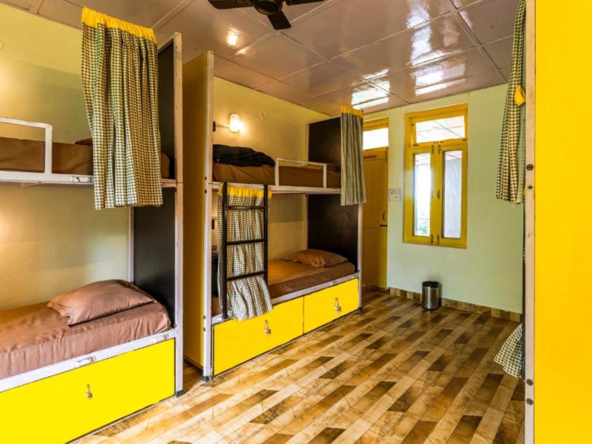 The Hosteller Bir Bilik gambar