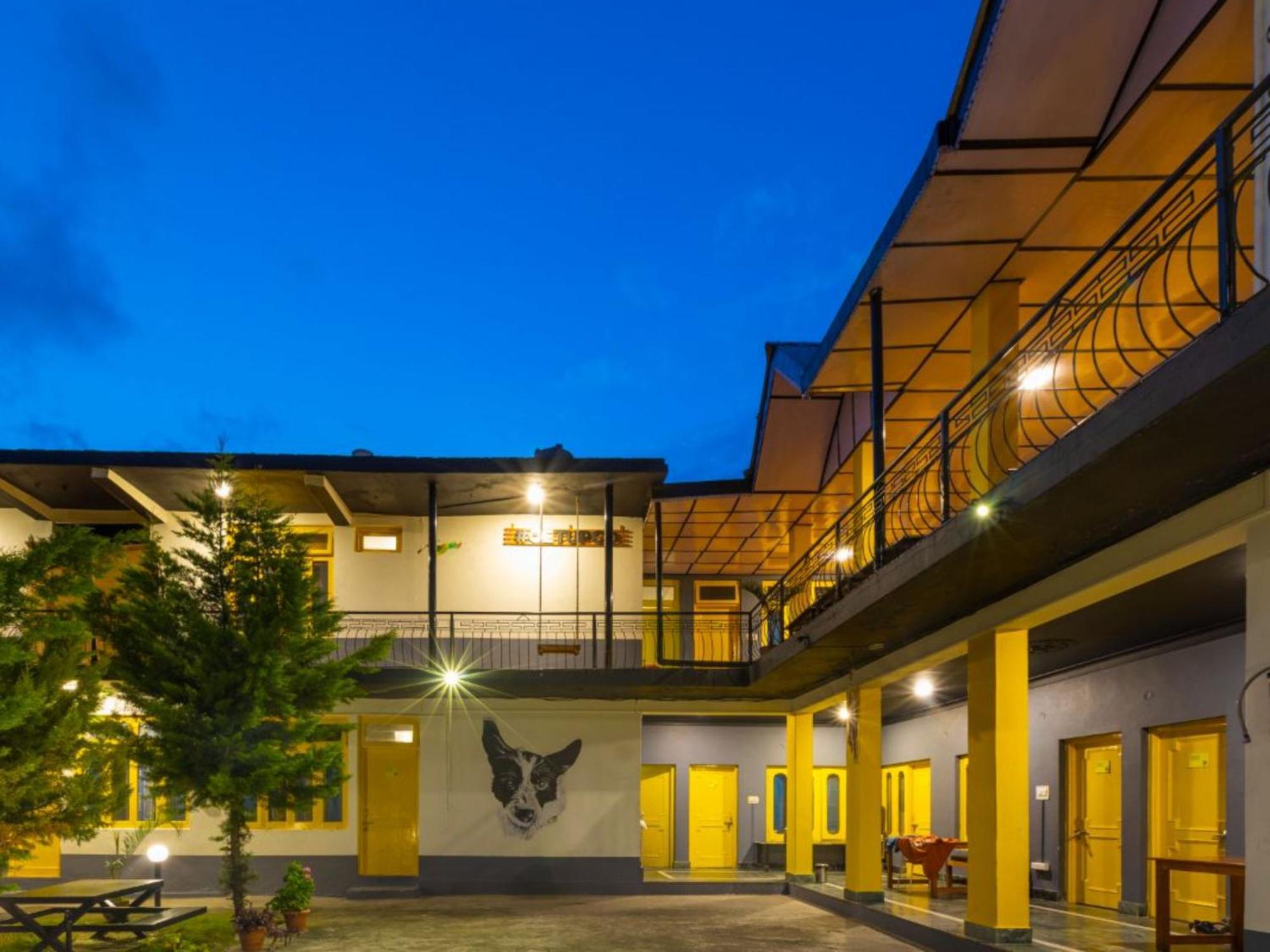 The Hosteller Bir Luaran gambar